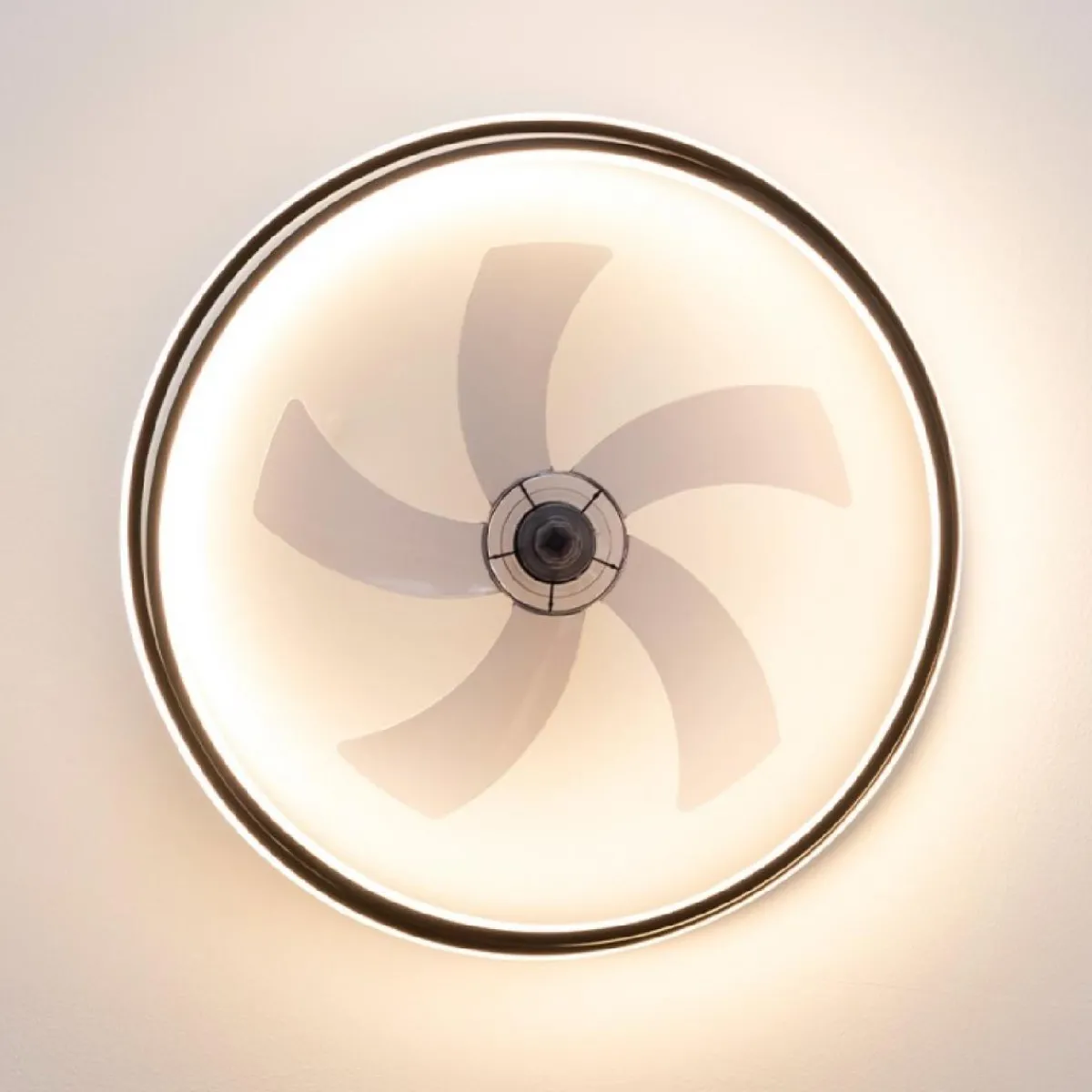 Sale MyMobel Cecotec Ventiladores de techo con luz EnergySilence LampAero 600 FlowLight