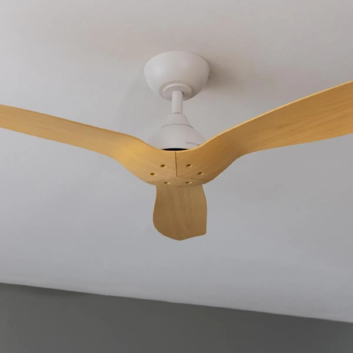 Outlet MyMobel Cecotec Ventiladores de techo sin luz EnergySilence Aero 5200 LightWood