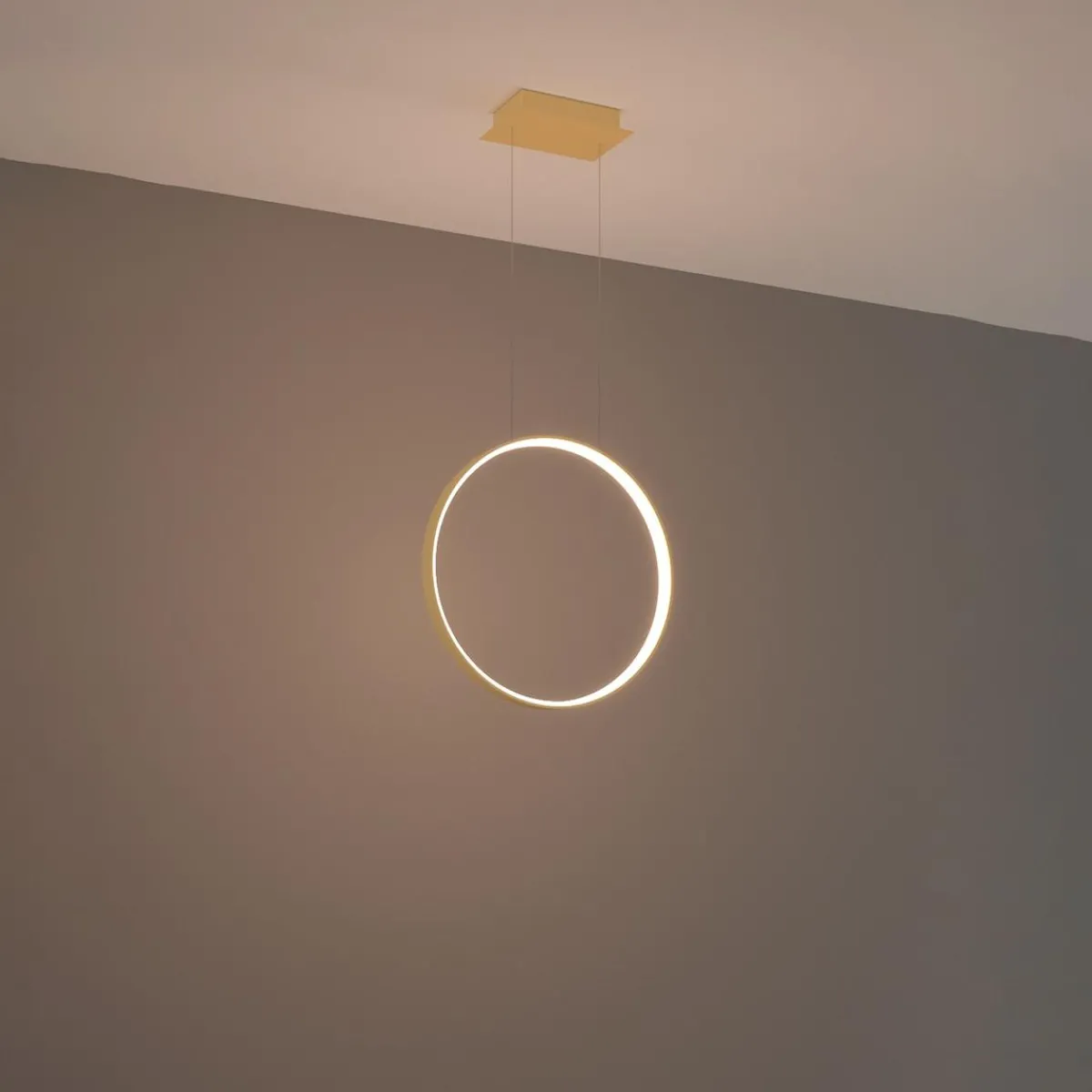 Sale MyMobel Sollux Lámpara colgante RIO 55 LED dorado 3000K 3000K